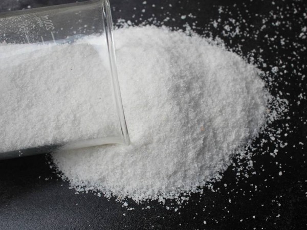 聚丙烯酰胺可以處理煉油廢水嗎？