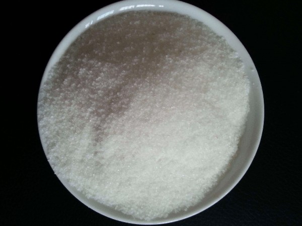 陽離子聚丙烯酰胺主要的用途特點是什么？聚丙烯酰胺加速溶解