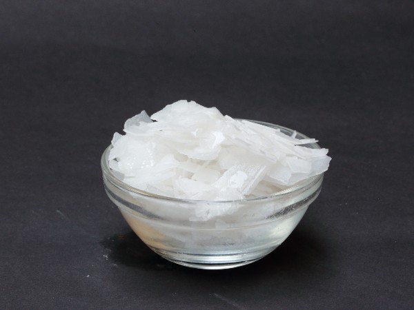 氫氧化鈉在工業(yè)用途的注意事項(xiàng)