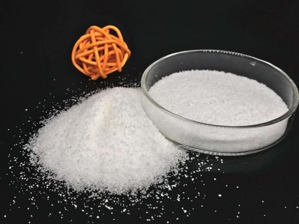 如何鑒別聚丙烯酰胺質量：高分子量與低分子量的差異