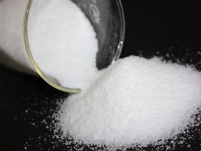 使用聚丙烯酰胺降低養豬場廢水處理難度，節約成本