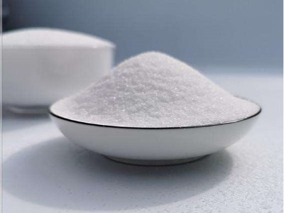 陽離子聚丙烯酰胺助力河道淤泥脫水，建設“干凈”城市