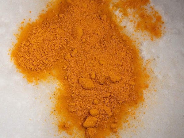 你知道聚合氯化鋁使用前后結塊是因為什么嗎？